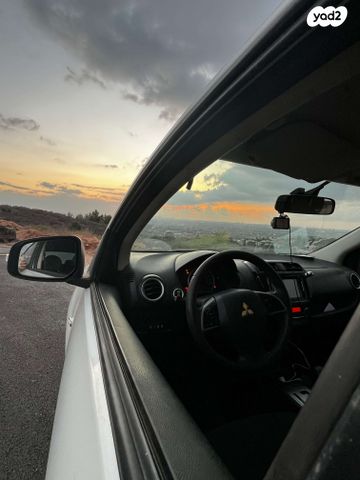 מיצובישי אטראז'