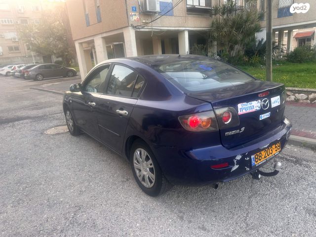 מאזדה 3