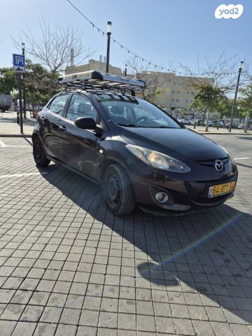 מודעת רכב מאזדה 2