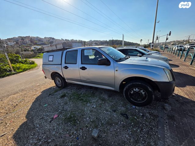 מודעת רכב איסוזו די-מקס