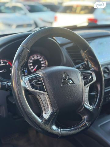 מיצובישי טרייטון / L200