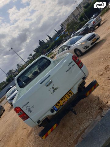 מיצובישי טרייטון / L200