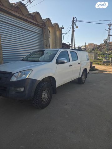 מודעת רכב איסוזו די-מקס