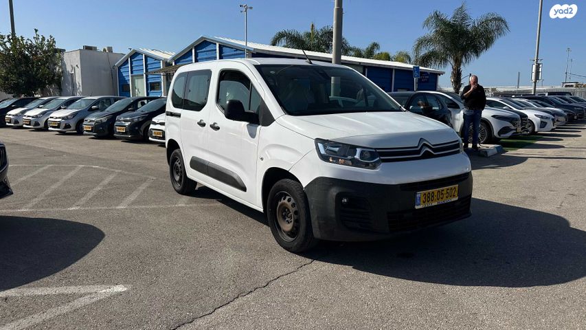 מודעת רכב סיטרואן ברלינגו