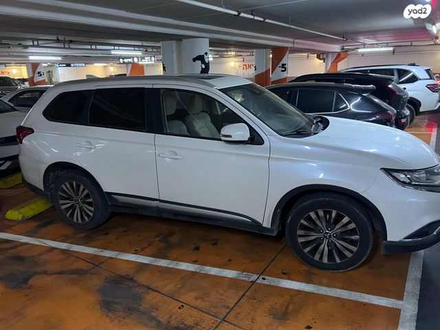 מודעת רכב מיצובישי אאוטלנדר