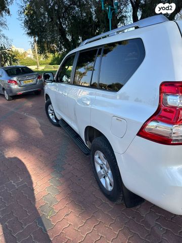 מודעת רכב טויוטה לנד קרוזר