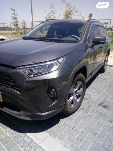 מודעת רכב טויוטה RAV4
