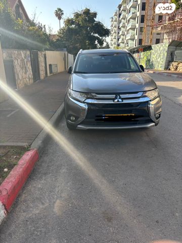 מודעת רכב מיצובישי אאוטלנדר