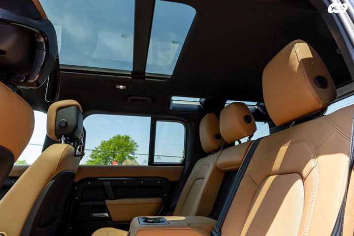 לנד רובר דיפנדר