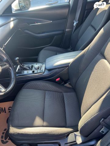 מאזדה CX-30