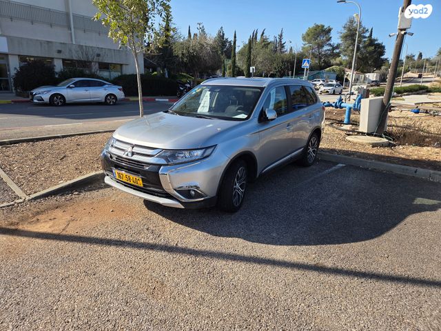 מודעת רכב מיצובישי אאוטלנדר