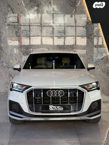 מודעת רכב אאודי Q7