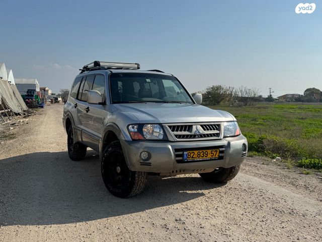 מיצובישי פג'רו