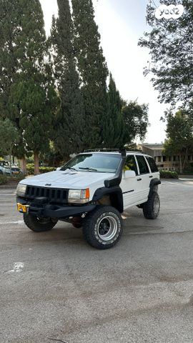 ג'יפ גרנד צ'ירוקי