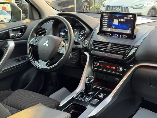 מיצובישי אקליפס קרוס