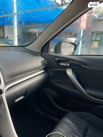 מיצובישי אקליפס קרוס