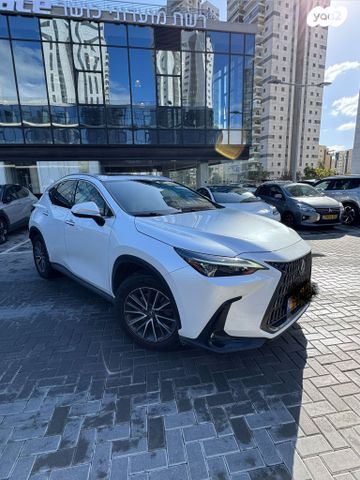 מודעת רכב לקסוס NX