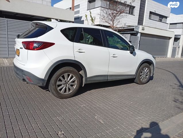מודעת רכב מאזדה CX-5