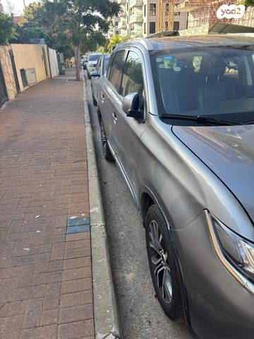 מיצובישי אאוטלנדר