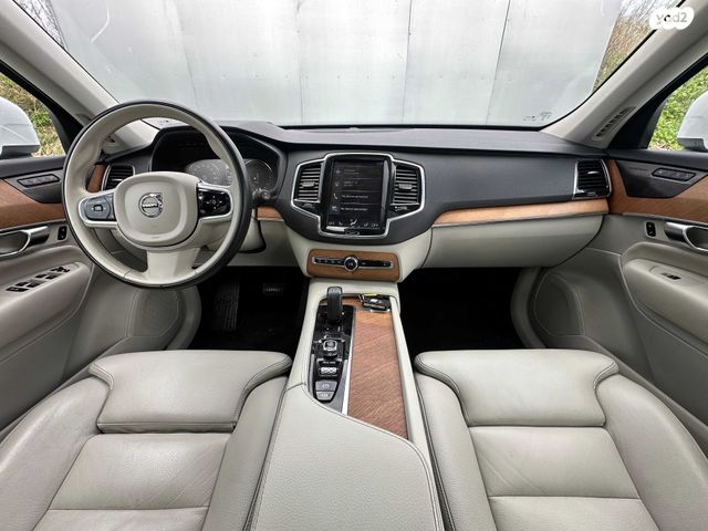 וולוו XC90