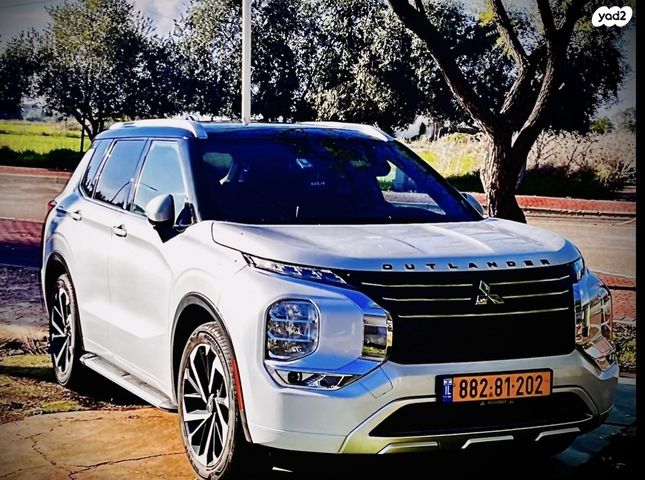 מיצובישי אאוטלנדר