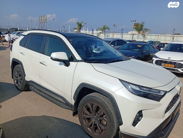 מודעת רכב טויוטה RAV4
