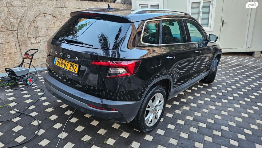 סקודה קארוק