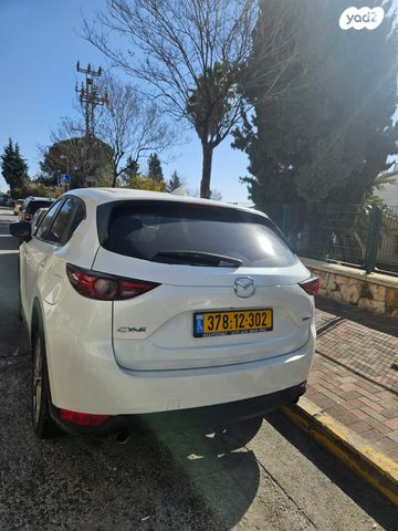 מודעת רכב מאזדה CX-5