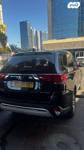 מיצובישי אאוטלנדר