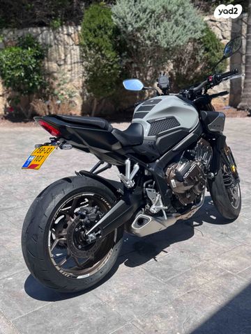 הונדה CB650R