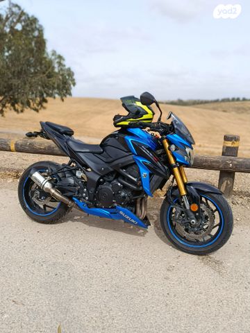 סוזוקי GSXS750