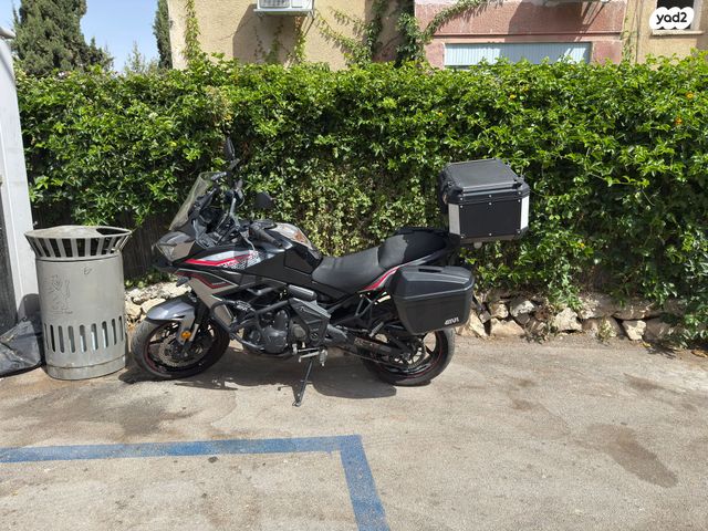 קאוואסאקי Versys 650
