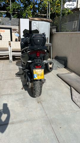 ימאהה TMAX 560 Tech	