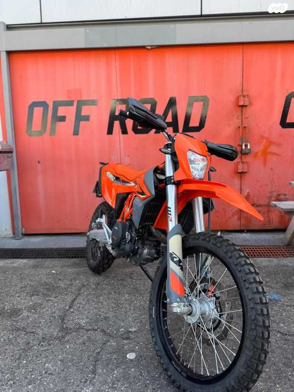 מודעת רכב KTM Enduro 690R