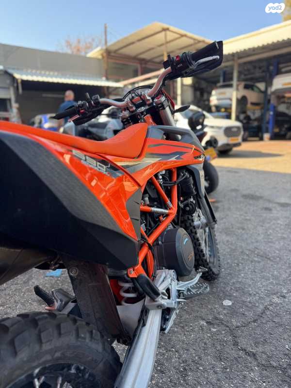 KTM Enduro 690R