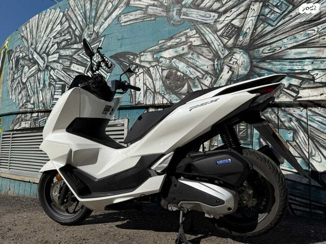 הונדה PCX 125