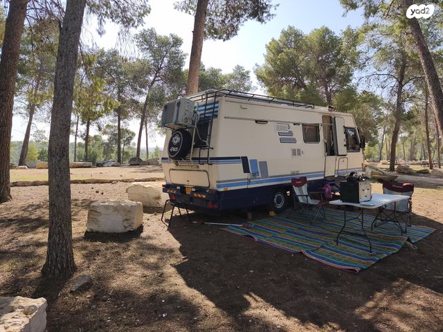 מודעת רכב ממונע אוטוקראוון