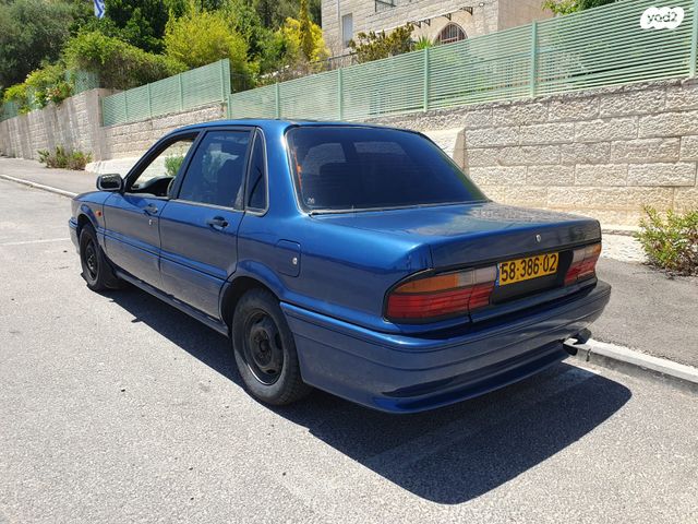 מודעת רכב מיצובישי