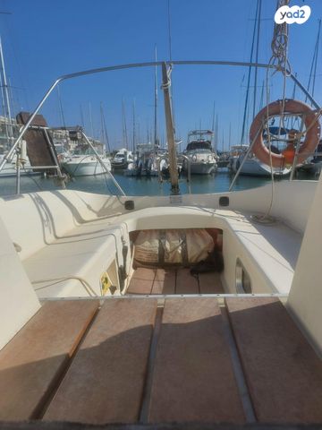 מודעת רכב Jeanneau