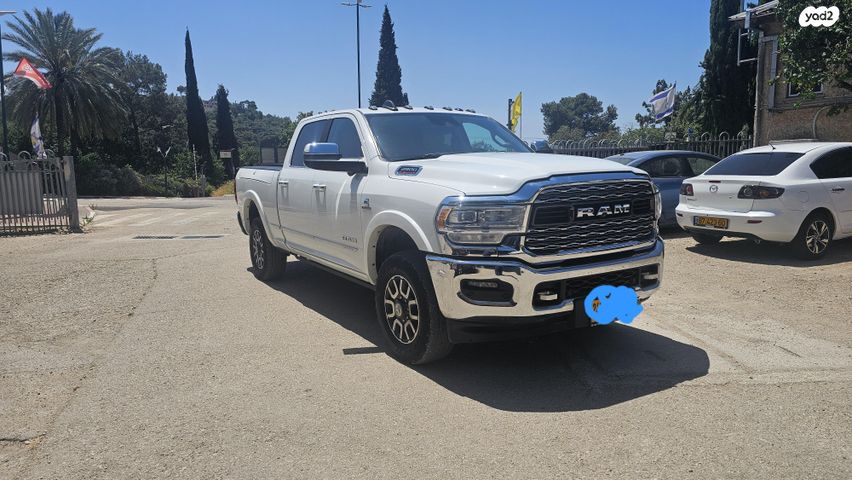 מודעת רכב דודג'