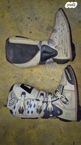 feedItemObj.data.row_1