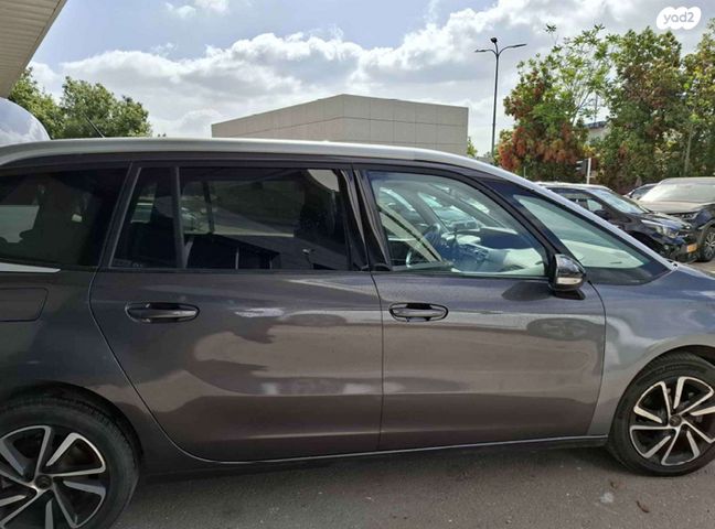 מודעת רכב סיטרואן C4 פיקאסו