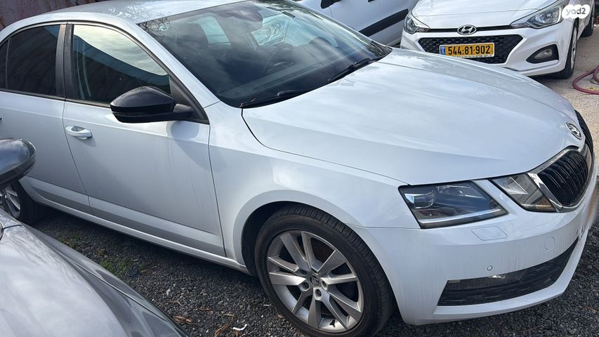 סקודה אוקטביה 