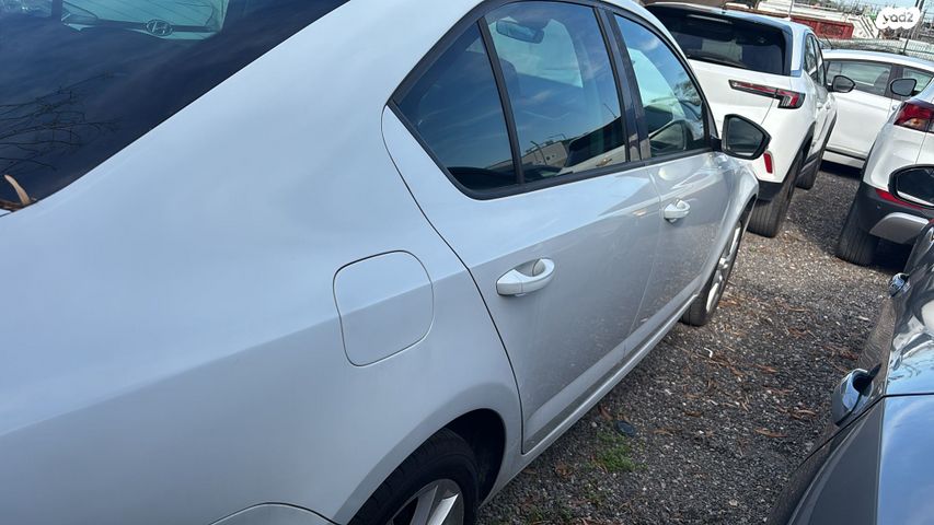 סקודה אוקטביה 