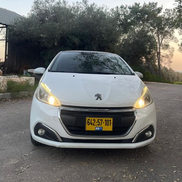 מודעת רכב פיג'ו 208