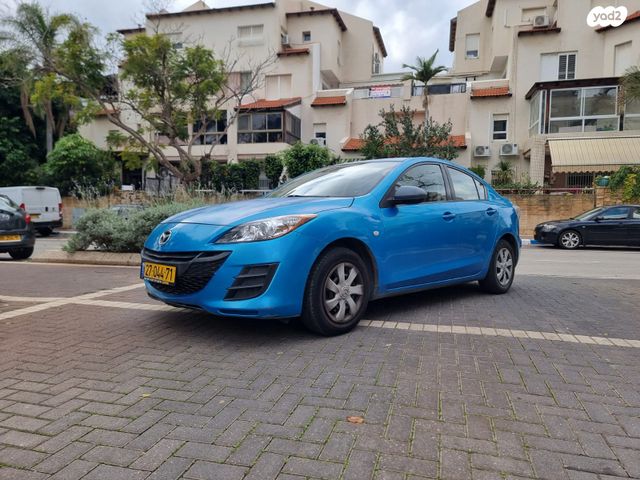 מודעת רכב מאזדה 3