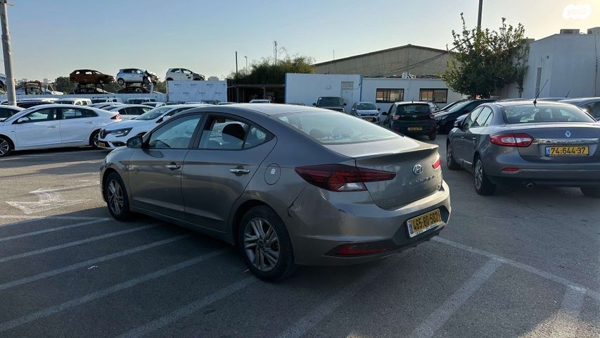 יונדאי אלנטרה