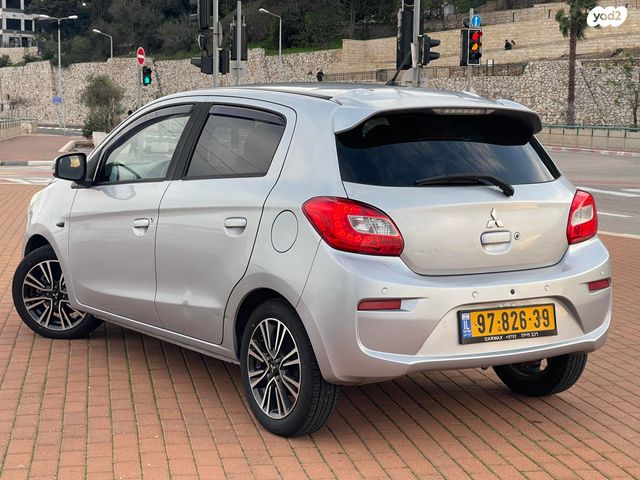 מיצובישי ספייס סטאר