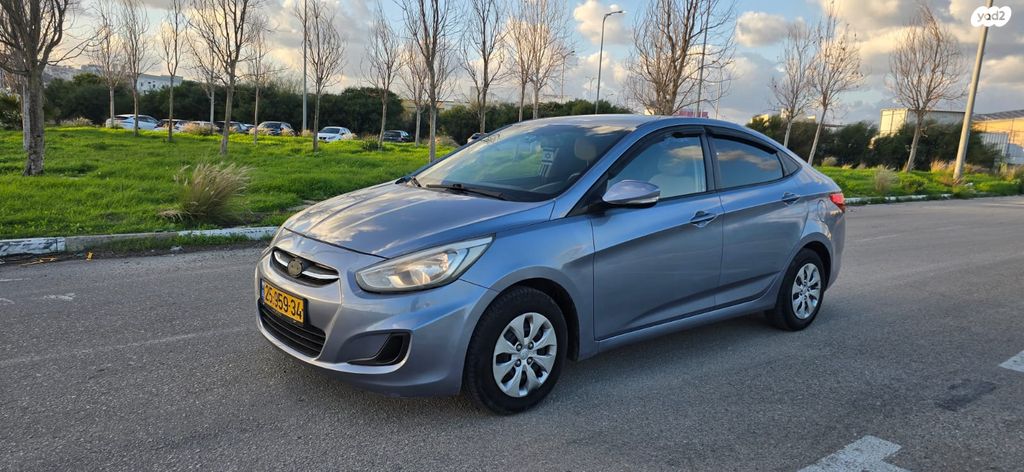 יונדאי אקסנט i25