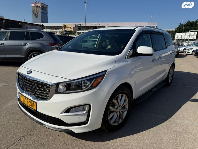 מודעת רכב קיה קרניבל